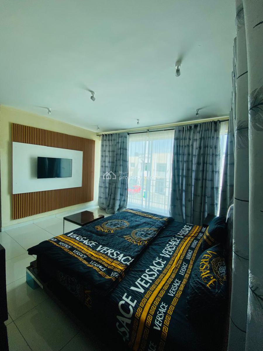 Well Furnished 3  Bedroom Apartment, Off Monastery Road, Sangotedo, Ajah, Lagos, Flat / Apartment for Rent