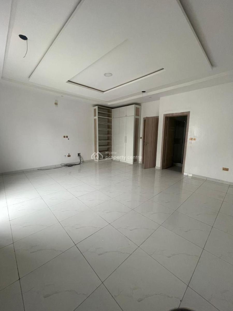 Luxury New 2 Bedroom Apartment in a Service Estate, Blenco Supermarket, Sangotedo, Ajah, Lagos, Flat / Apartment for Rent