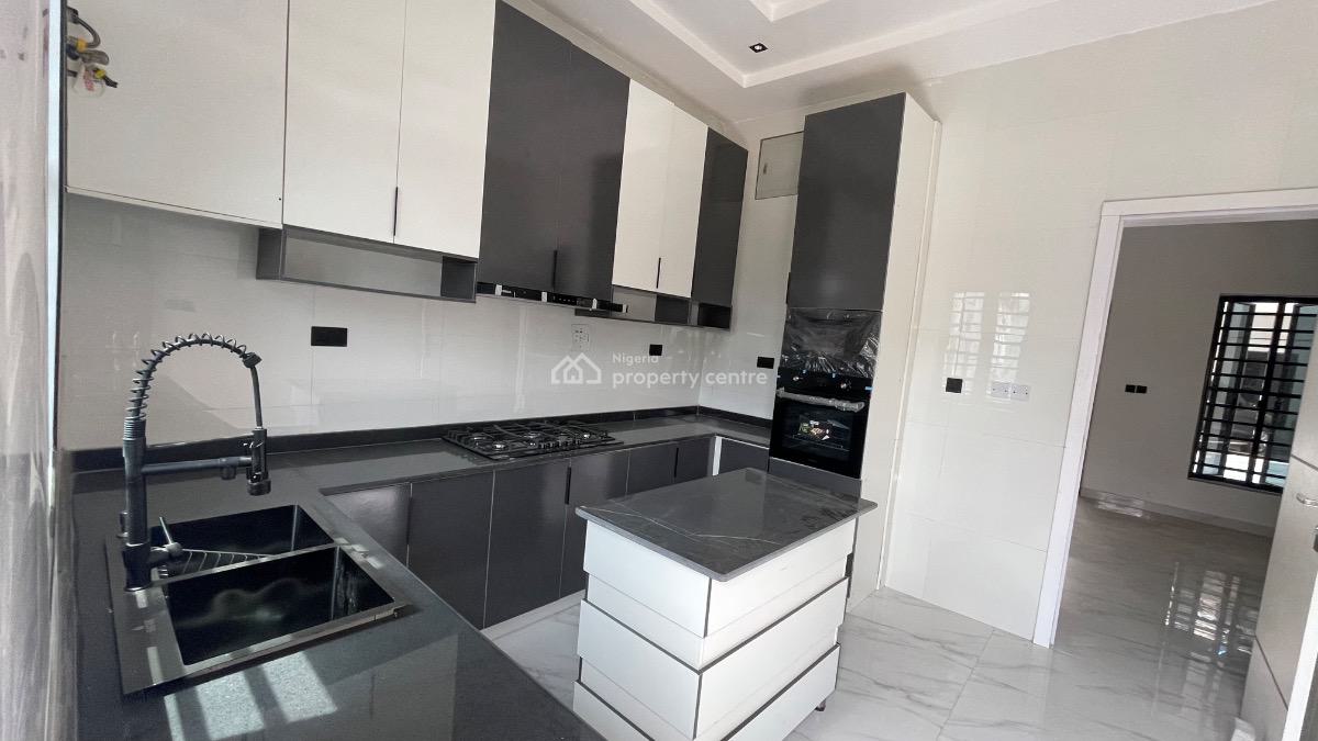 Lovely and Spacious 4 Bedroom Terraced Duplex, Ikota, Lekki, Lagos, Terraced Duplex for Sale