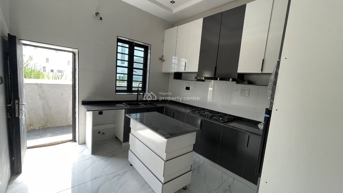 Lovely and Spacious 4 Bedroom Terraced Duplex, Ikota, Lekki, Lagos, Terraced Duplex for Sale