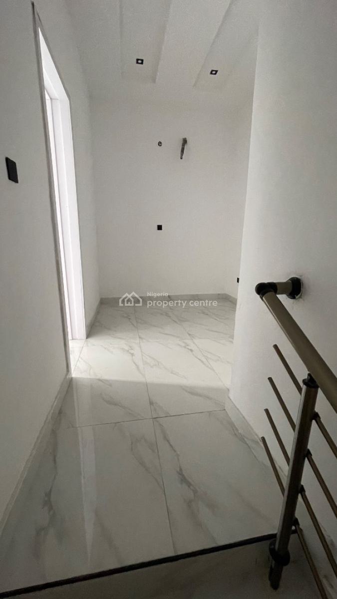 Lovely and Spacious 4 Bedroom Terraced Duplex, Ikota, Lekki, Lagos, Terraced Duplex for Sale