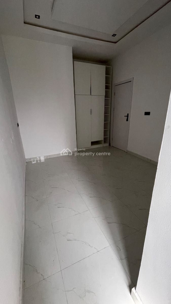 Lovely and Spacious 4 Bedroom Terraced Duplex, Ikota, Lekki, Lagos, Terraced Duplex for Sale