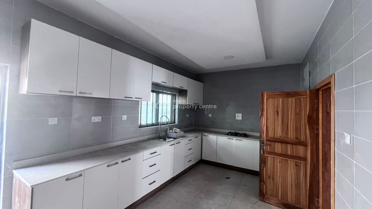 Luxury 3 Units of 3 Bedrooms Apartment, Lekki Phase 1, Lekki, Lagos, Flat / Apartment for Rent