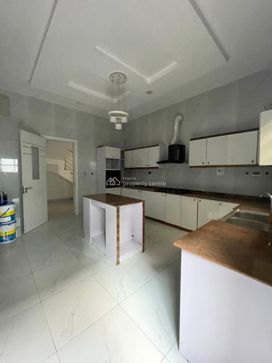 Luxury 2 Bedroom Apartment with Excellent Facility, Lekki, Lagos, Flat / Apartment for Rent