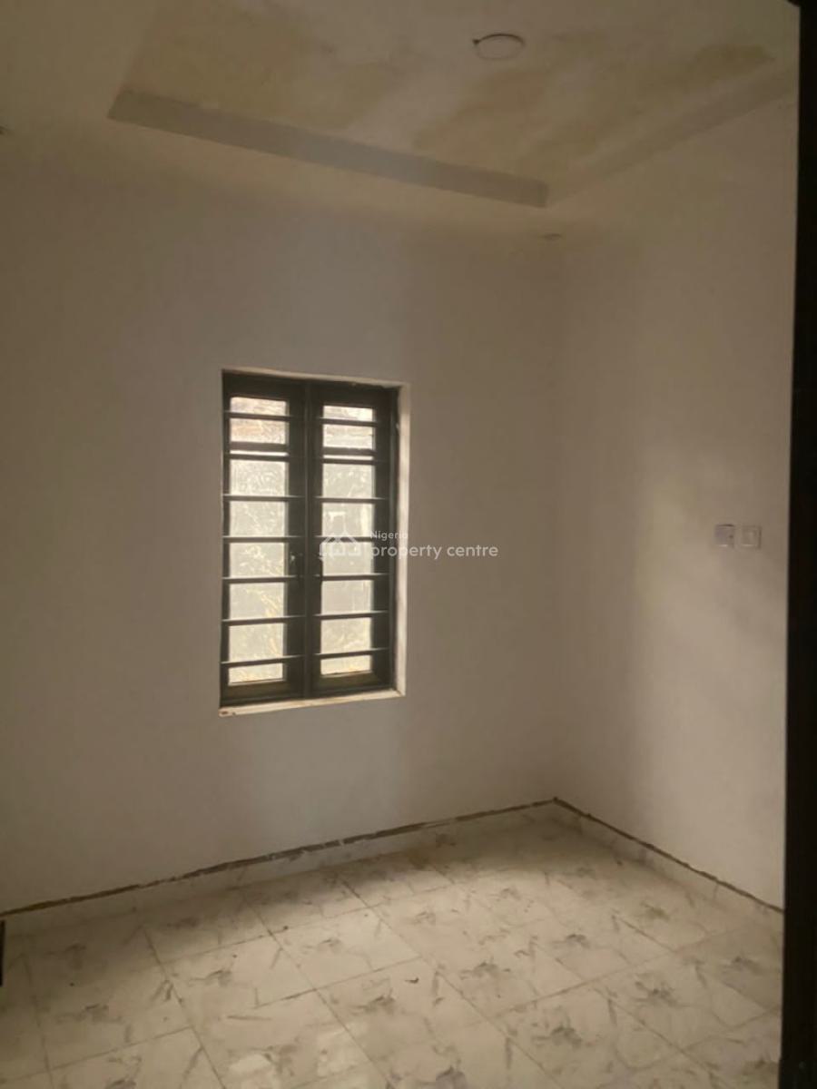 2 Bedroom Flat, Off First Bank, Ojodu Berger, Ojodu, Lagos, Flat / Apartment for Rent