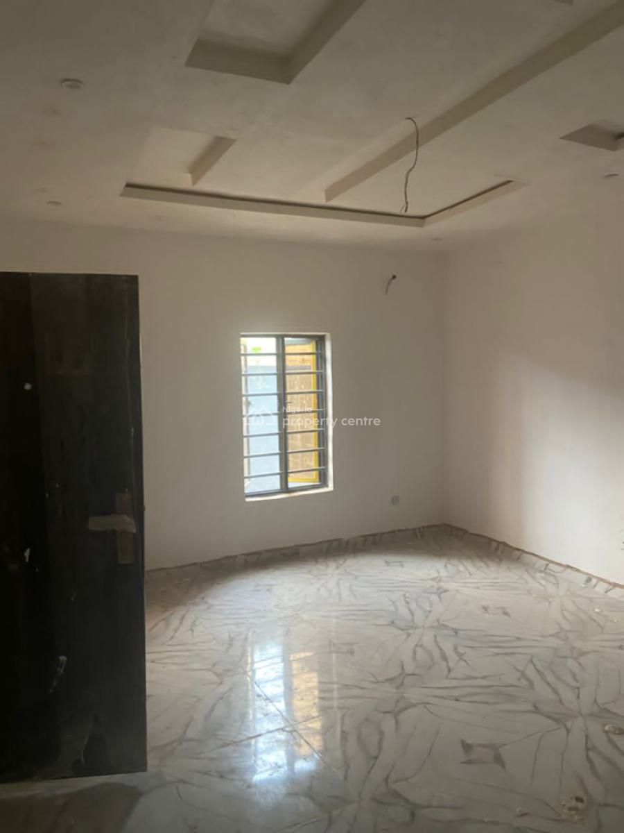 2 Bedroom Flat, Off First Bank, Ojodu Berger, Ojodu, Lagos, Flat / Apartment for Rent