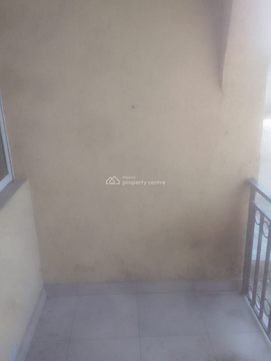 Spacious and Standard 2 Bedroom Flat, Peculiar Estate Igbo-olomu Community Off Owutu Ishawo Road Via Agric, Isawo, Ikorodu, Lagos, Flat / Apartment for Rent