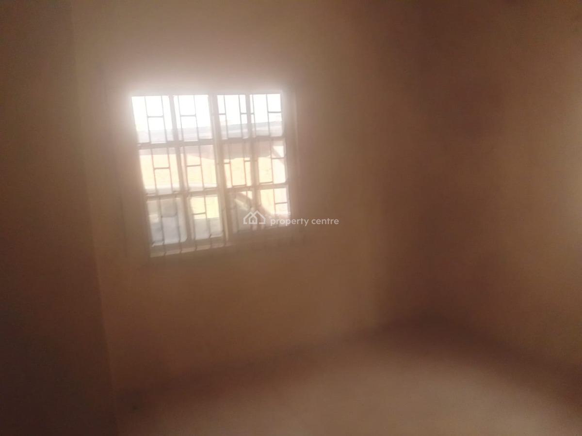 Spacious and Standard 2 Bedroom Flat, Peculiar Estate Igbo-olomu Community Off Owutu Ishawo Road Via Agric, Isawo, Ikorodu, Lagos, Flat / Apartment for Rent