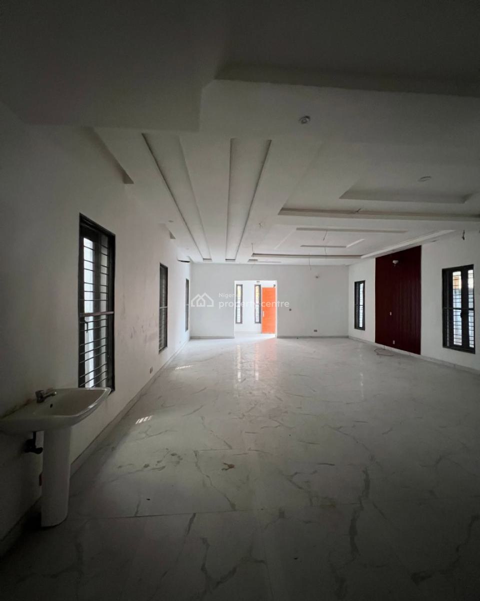Massive 5 Bedroom Detached Duplex with Spacious Compound, Ikate, Lekki, Lagos, Detached Duplex for Rent