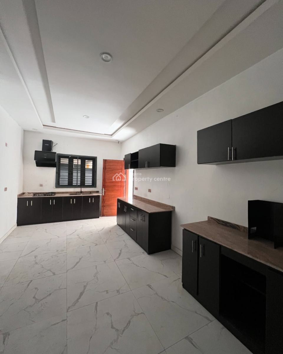 Massive 5 Bedroom Detached Duplex with Spacious Compound, Ikate, Lekki, Lagos, Detached Duplex for Rent