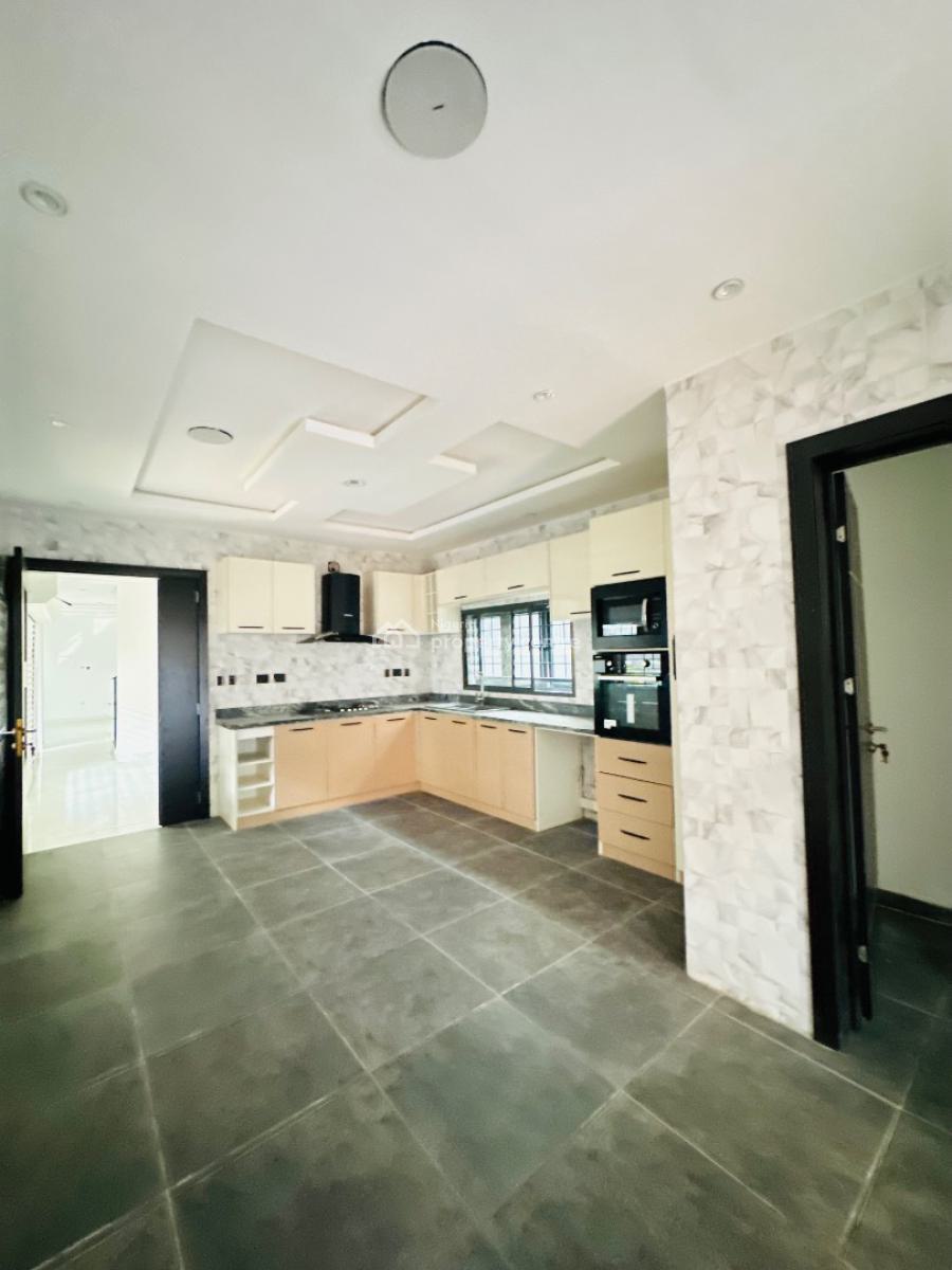 Magnificent 5 Bedroom Detached Duplex with Bq and Pool, Lekki Phase 1, Lekki, Lagos, Detached Duplex for Rent