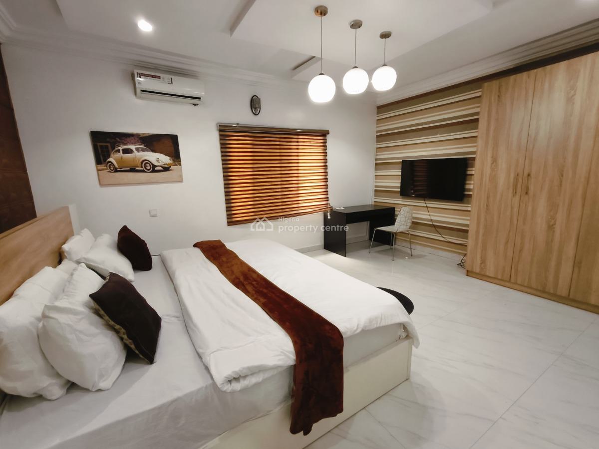 Mini Flat (room & Parlour), Lekki Enclave Road, Ikate, Lekki, Lagos, Mini Flat (room and Parlour) Short Let