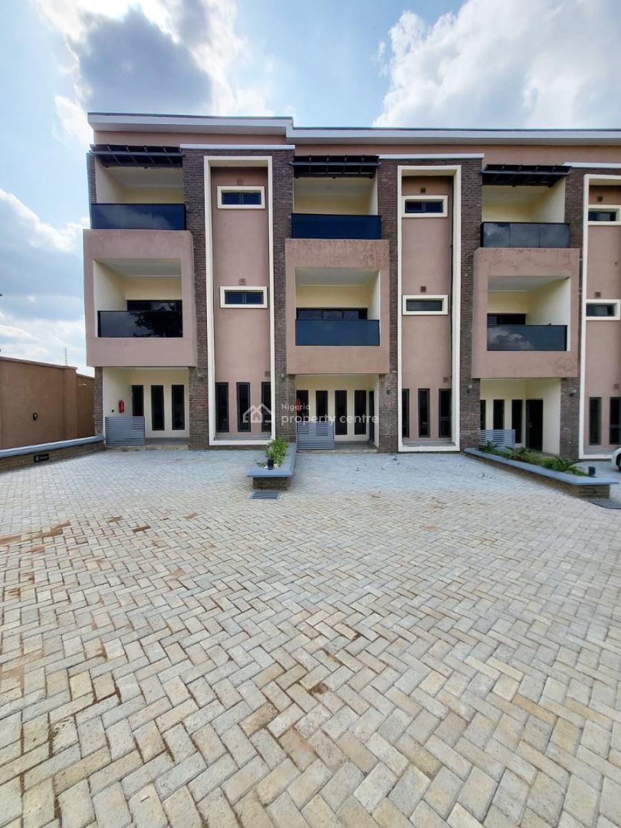 Well Built 4 Bedroom Terrace Duplex with Bq in Prime Location, Guzape District, Abuja, Terraced Bungalow for Rent