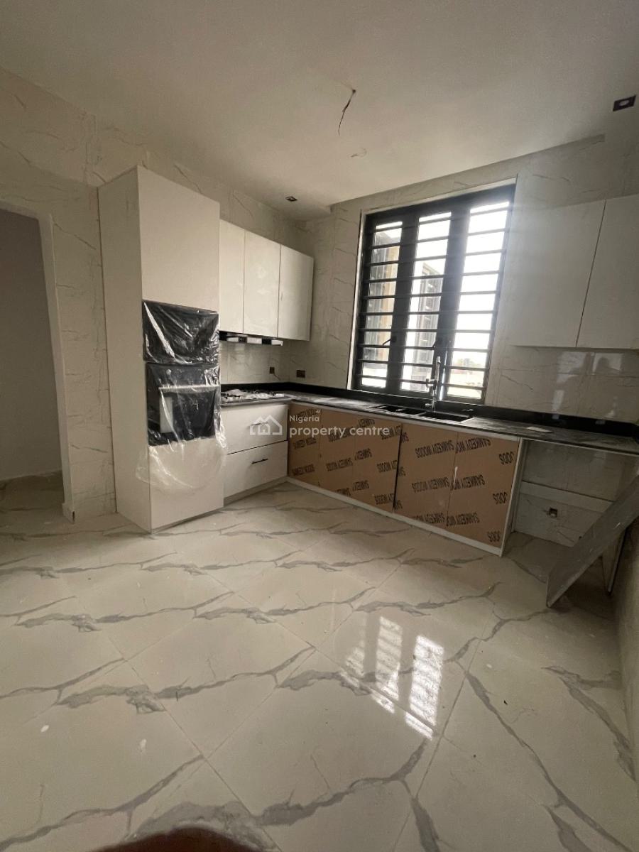 Brand New 3 Bedroom Apartment, Lekki Phase 1, Lekki, Lagos, Flat / Apartment for Rent