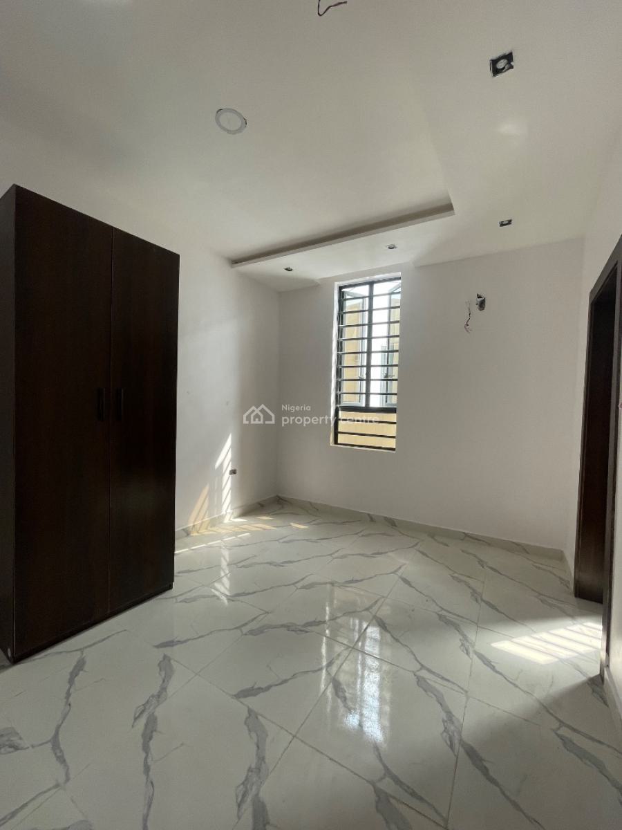 Brand New 3 Bedroom Apartment, Lekki Phase 1, Lekki, Lagos, Flat / Apartment for Rent