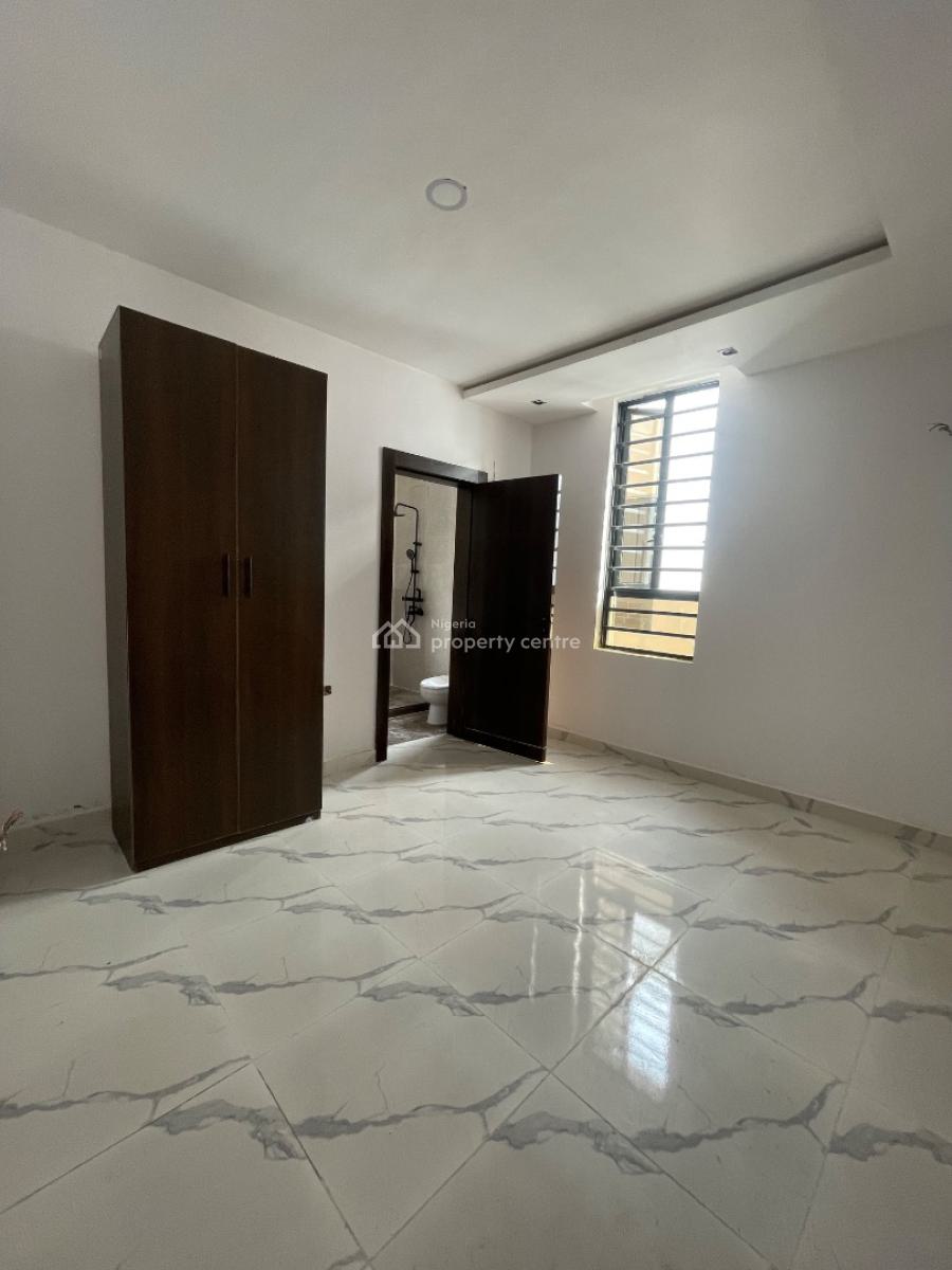 Brand New 3 Bedroom Apartment, Lekki Phase 1, Lekki, Lagos, Flat / Apartment for Rent