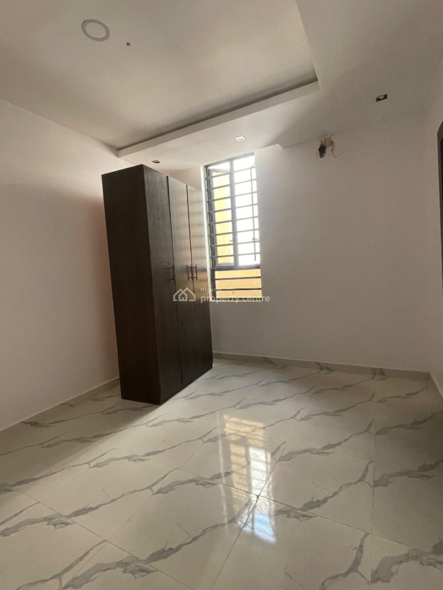 Brand New 3 Bedroom Apartment, Lekki Phase 1, Lekki, Lagos, Flat / Apartment for Rent