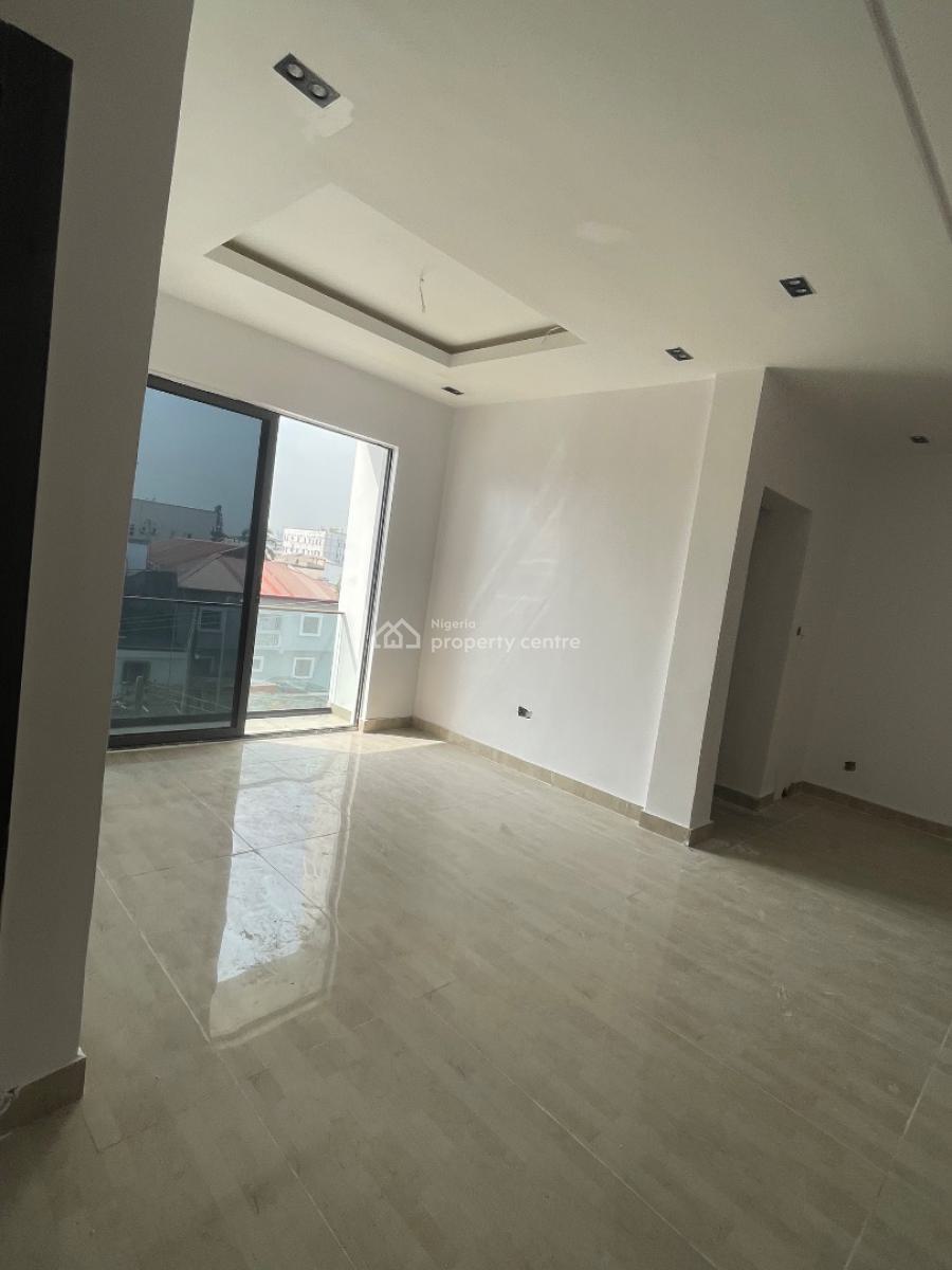 Brand New 3 Bedroom Apartment, Lekki Phase 1, Lekki, Lagos, Flat / Apartment for Rent