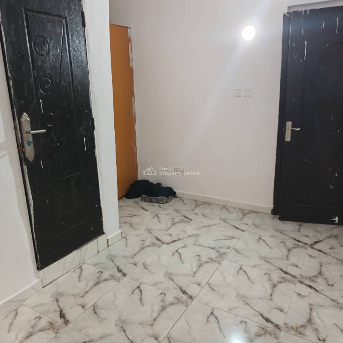 Excellent Spacious 2 Bedroom Apartment, Lekki Conservative, Lekki, Lagos, Flat / Apartment for Rent
