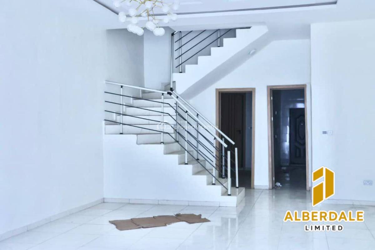 Spacious 4-bedroom Duplex, Lekki, Lagos, Terraced Duplex for Sale