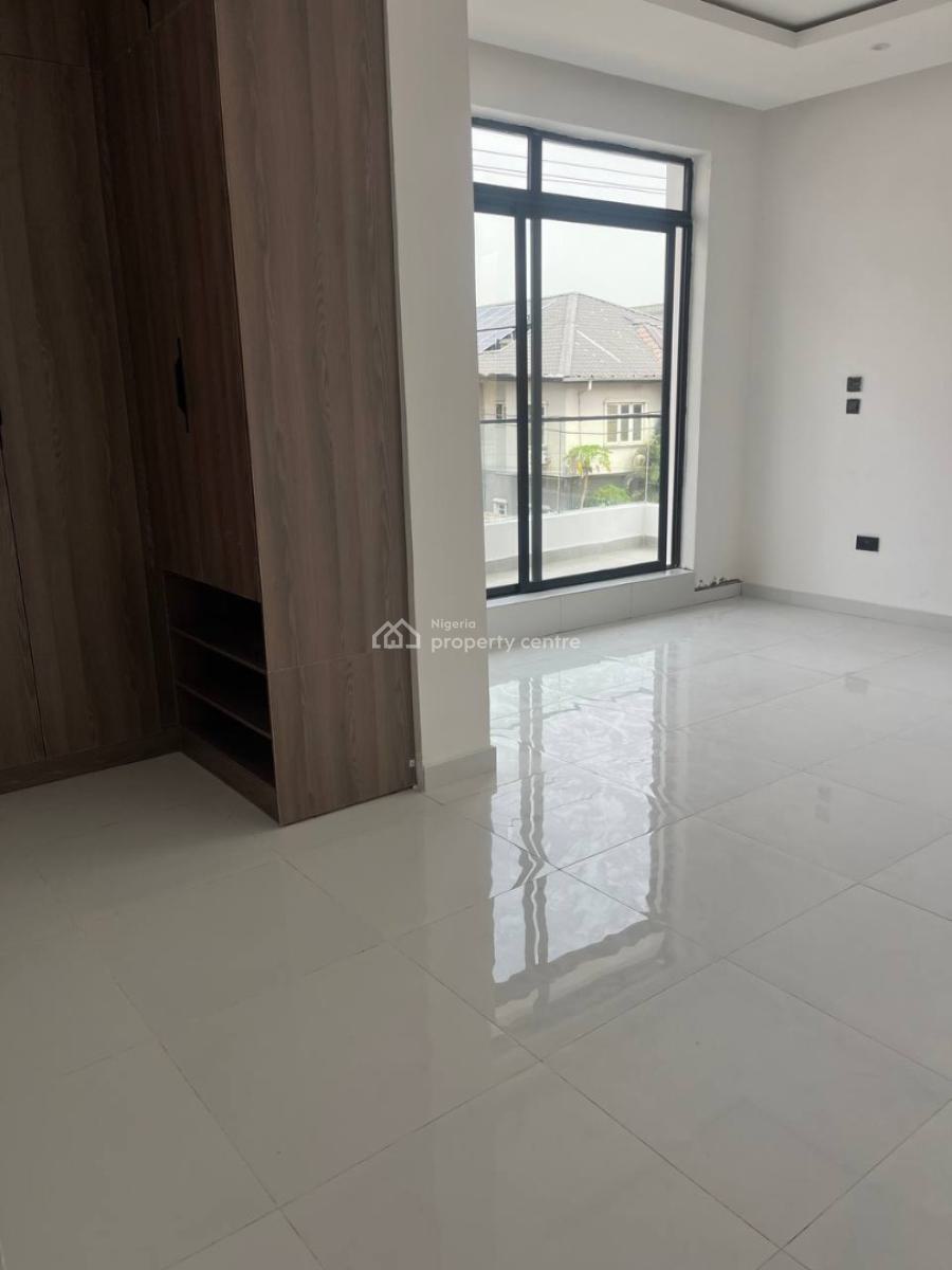 Block of Apartment, Lekki Phase 1, Lekki, Lagos, Flat / Apartment for Rent