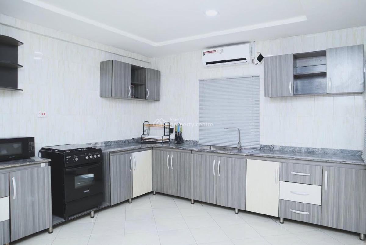 Exquisite 1 Bedroom Apartment, Oladipupo Bateye, Ikeja Gra, Ikeja, Lagos, Mini Flat (room and Parlour) Short Let