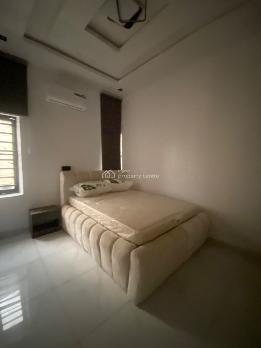 Distress 2 Bedroom Terrace Duplex, Sangotedo, Ajah, Lagos, Terraced Duplex for Sale