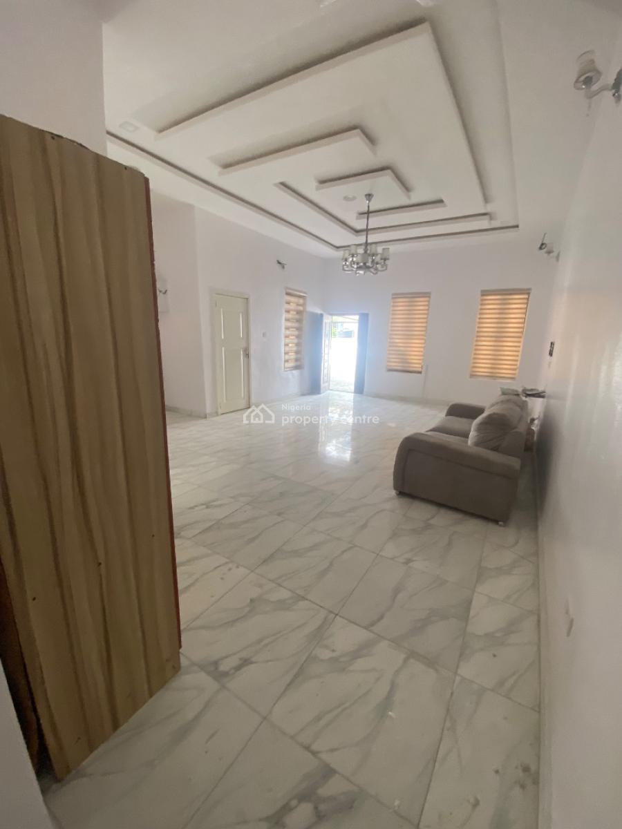 Spacious Studio Apartment Well Ventilated with Personal Kitchen, Ikota - Gra, Lekki, Lagos, Self Contain (single Rooms) for Rent