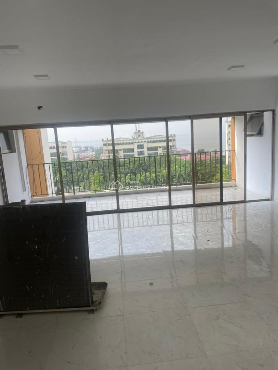 Spacious 3 Bedroom Apartment, Old Ikoyi, Ikoyi, Lagos, Flat / Apartment for Rent