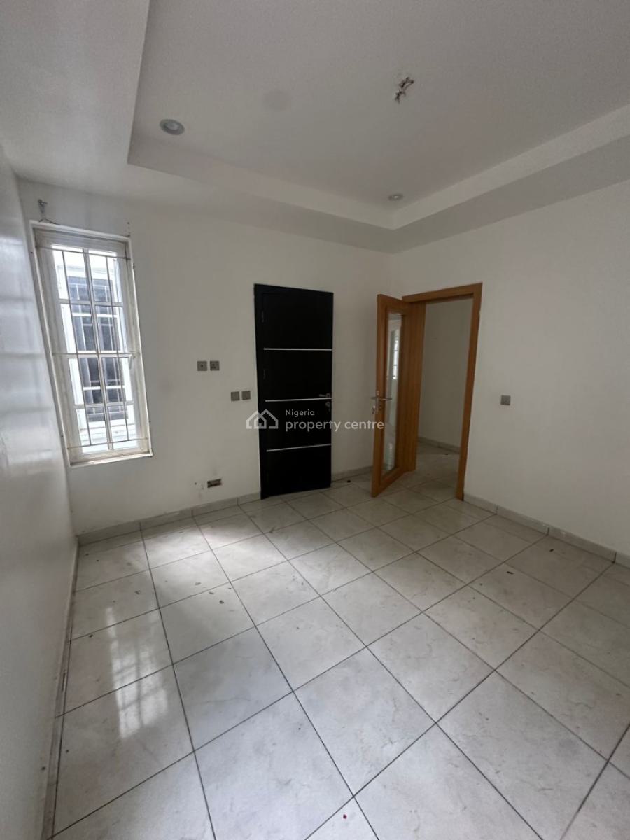 Spacious Six-bedroom Detached House with Bq, Ikoyi, Lagos, Commercial Property for Rent