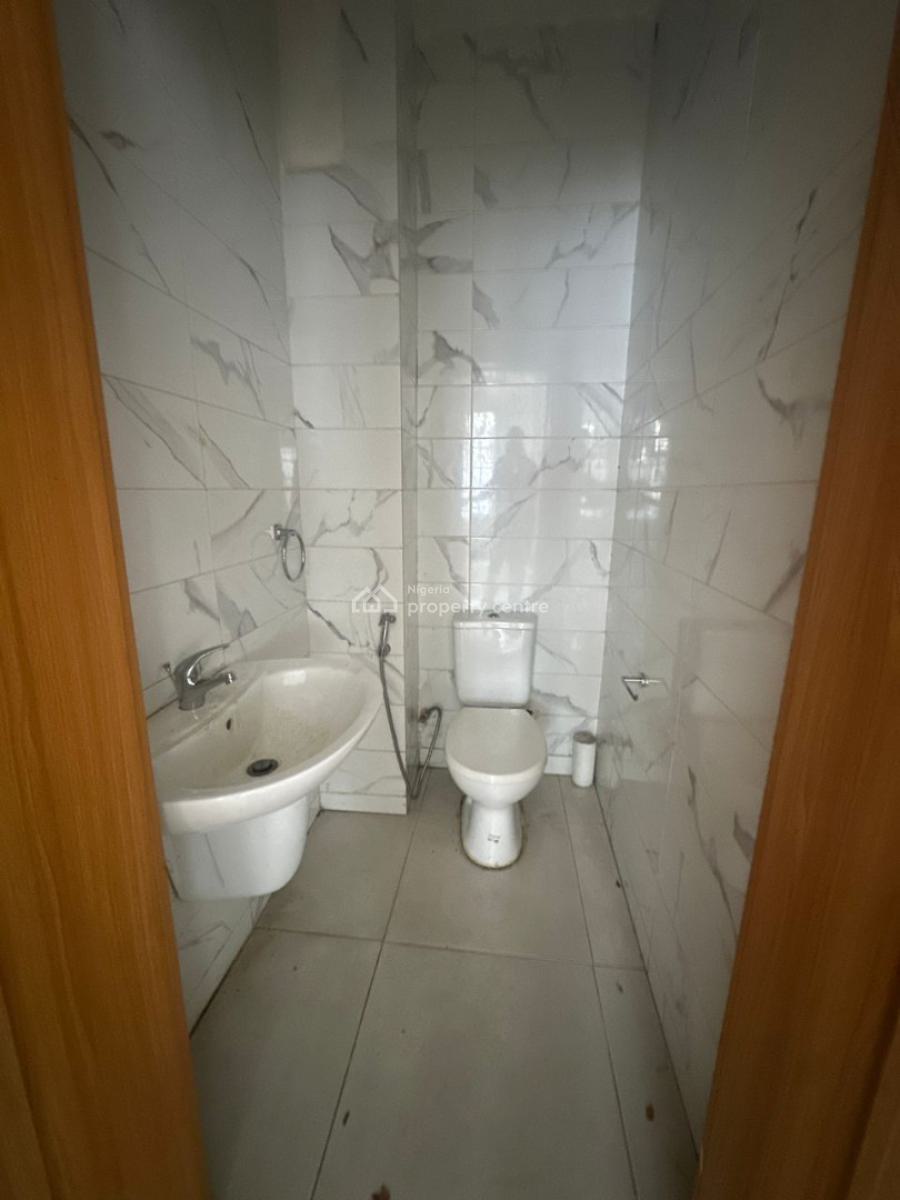 Spacious Six-bedroom Detached House with Bq, Ikoyi, Lagos, Commercial Property for Rent