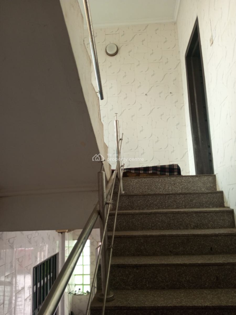 Commercial Open Space (84sqm) Upstairs with 2 Toilets Very Accessible, Chevron Axis, Lekki, Lagos, Commercial Property for Rent