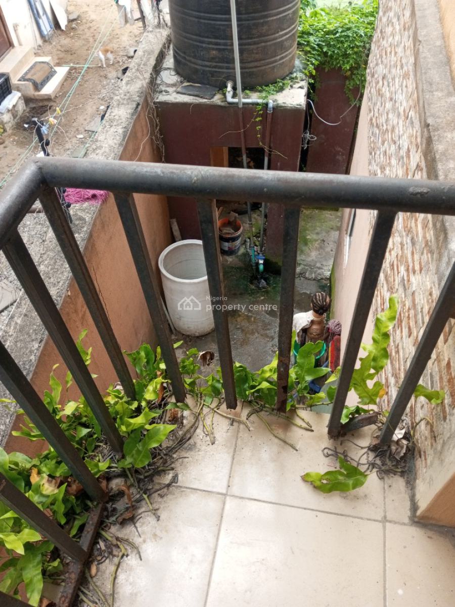 Commercial Open Space (84sqm) Upstairs with 2 Toilets Very Accessible, Chevron Axis, Lekki, Lagos, Commercial Property for Rent