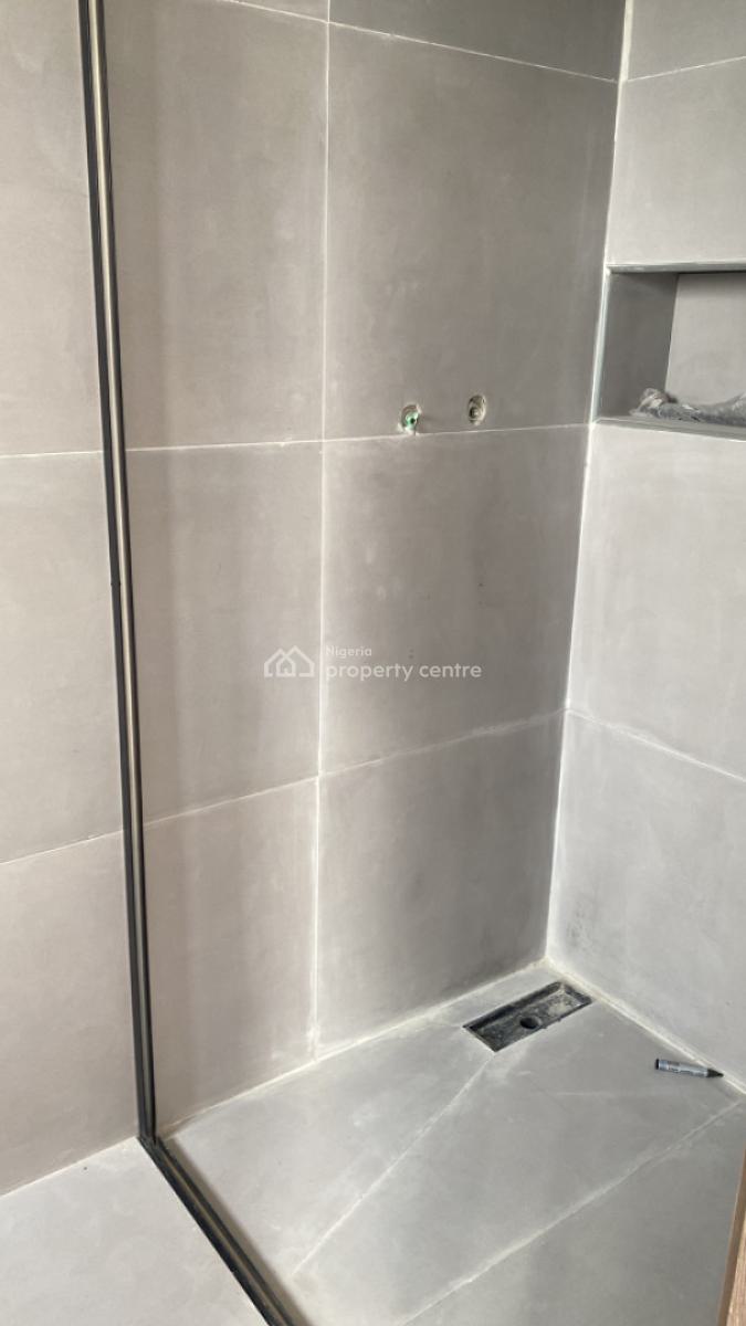 Luxury 3 Bedroom Apartment, Lekki Phase 1, Lekki, Lagos, Flat / Apartment for Sale