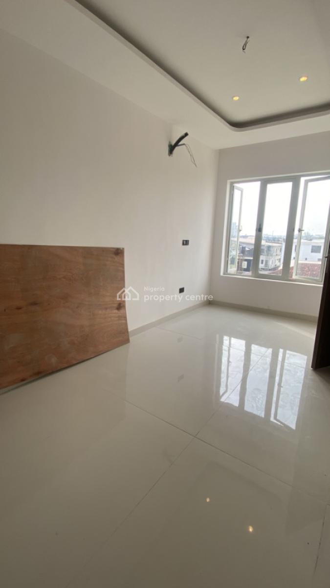 Luxury 3 Bedroom Apartment, Lekki Phase 1, Lekki, Lagos, Flat / Apartment for Sale