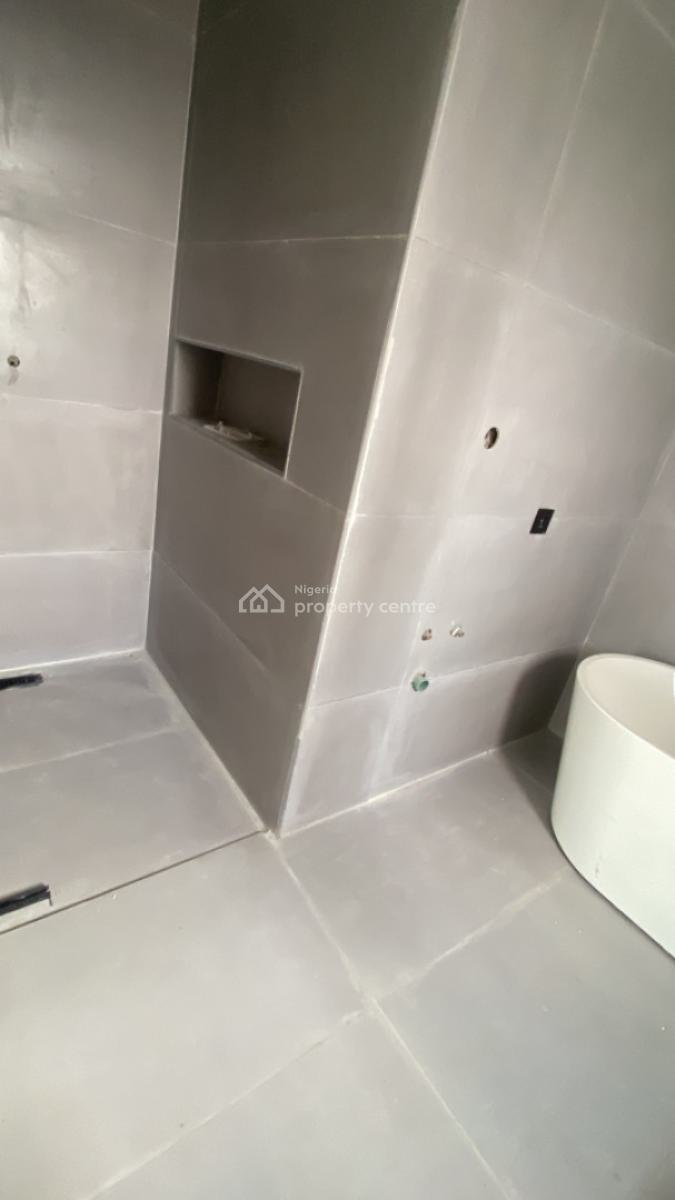 Luxury 3 Bedroom Apartment, Lekki Phase 1, Lekki, Lagos, Flat / Apartment for Sale