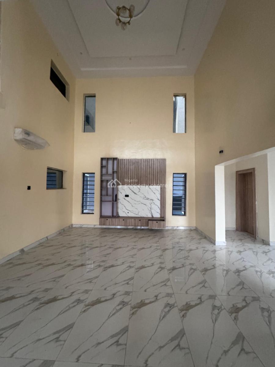 4 Bedroom Pent House Furnished with Air Conditioners, Engr. Lere Adigun Gra., Ibadan, Oyo, House for Rent