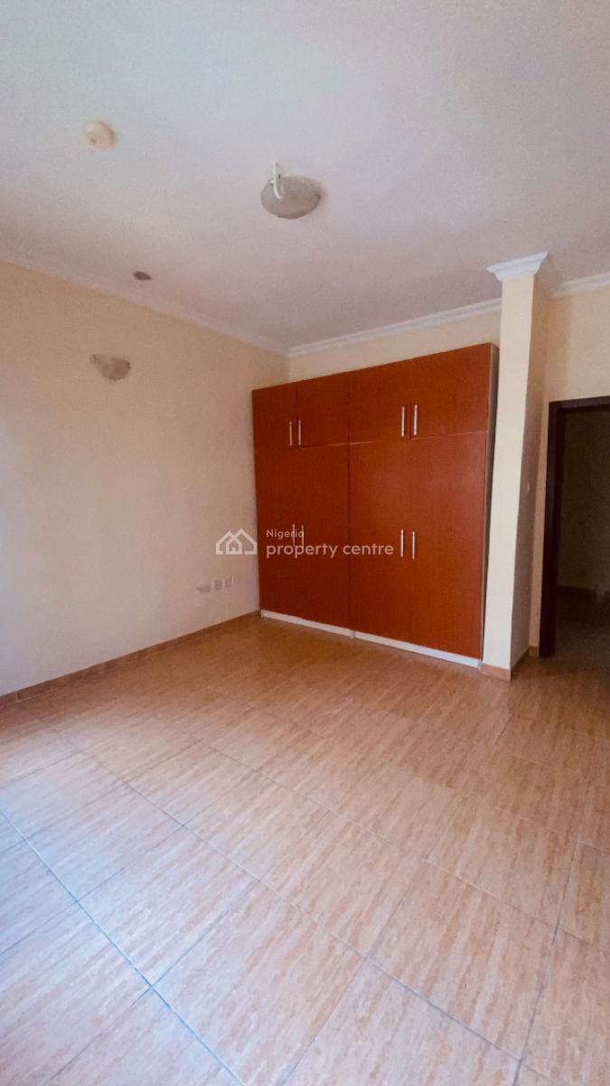 a Standard 3 Bedroom Apartment with a Room Bq, Oba Elegushi Housing Estate Mobil Road, Lekki, Lagos, Flat / Apartment for Rent