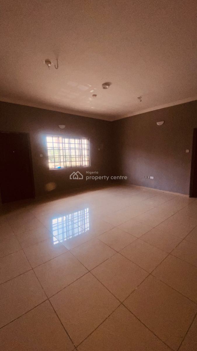 a Standard 3 Bedroom Apartment with a Room Bq, Oba Elegushi Housing Estate Mobil Road, Lekki, Lagos, Flat / Apartment for Rent