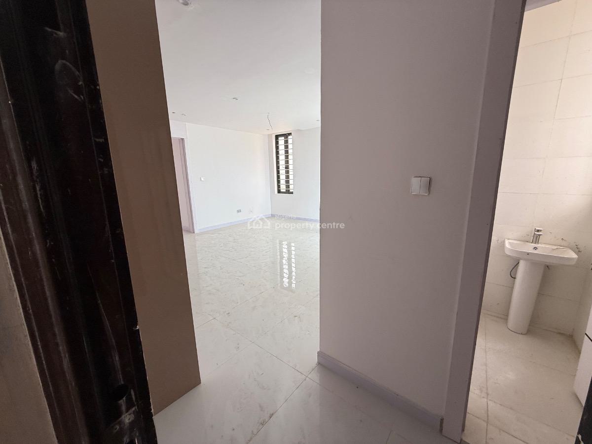 Serviced 2 Bedroom Flat with Swimming Pool  Available for Distress, Ologolo, Lekki, Lagos, Block of Flats for Sale