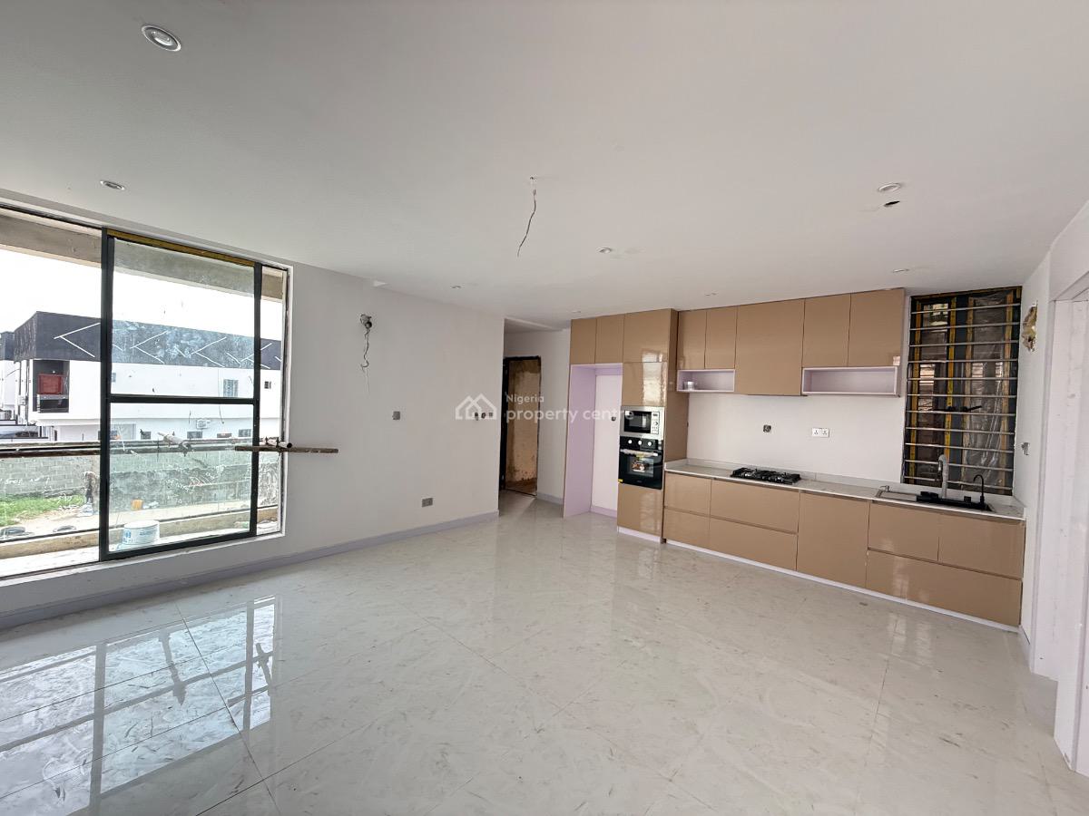 Serviced 2 Bedroom Flat with Swimming Pool  Available for Distress, Ologolo, Lekki, Lagos, Block of Flats for Sale