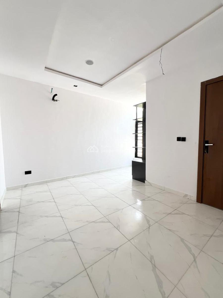 Luxury 4 Bedroom Terraced Duplex in a Secure Estate, Ajah, Lekki, Lagos, Terraced Duplex for Sale