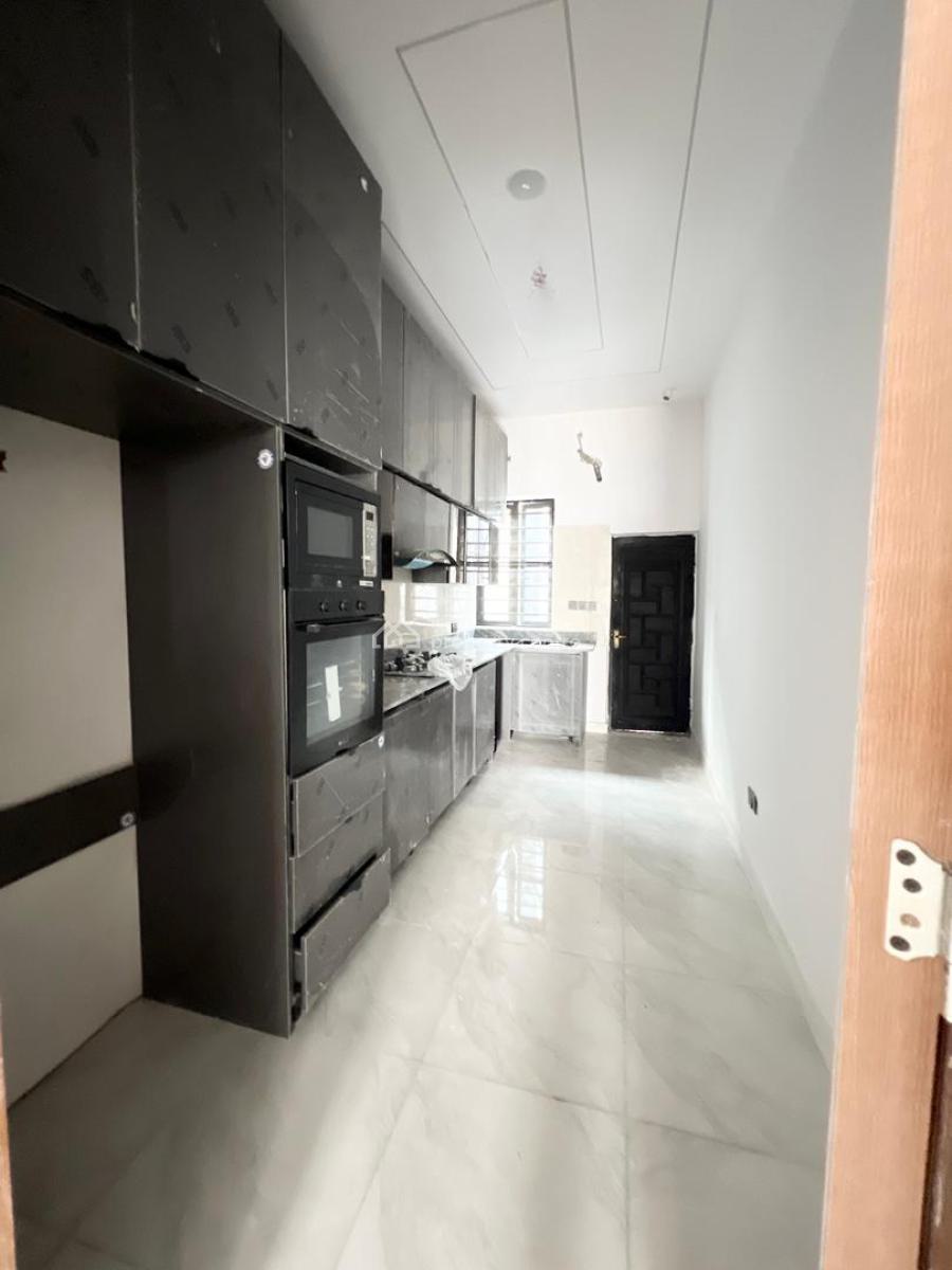 Luxury 4 Bedroom Terraced Duplex in a Secure Estate, Ajah, Lekki, Lagos, Terraced Duplex for Sale
