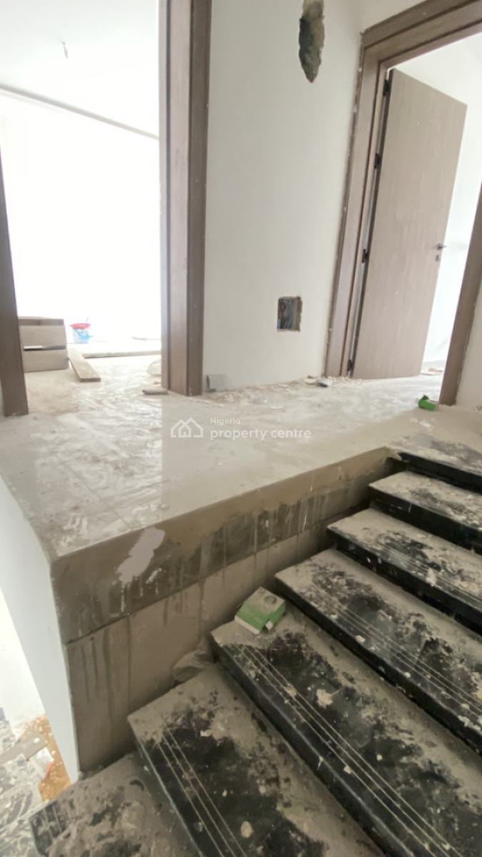 Luxury 2 Bedroom Maisonette with a Bq, Gym & Pool, Lekki Phase 1, Lekki, Lagos, Flat / Apartment for Sale