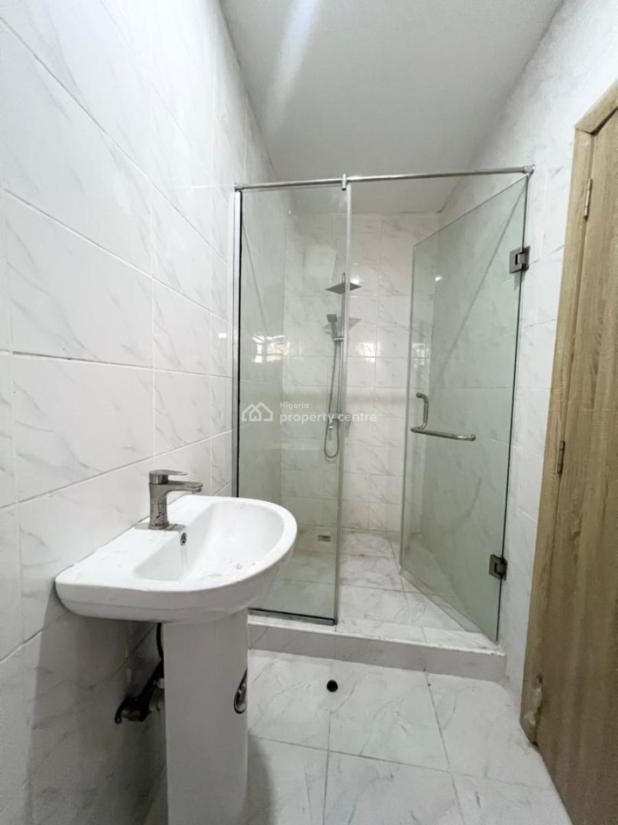 Classic 5 Bedroom Detached Duplex with Bq in a Secure Estate, Ajah, Lekki, Lagos, Detached Duplex for Sale