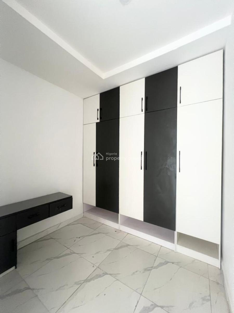 Classic 5 Bedroom Detached Duplex with Bq in a Secure Estate, Ajah, Lekki, Lagos, Detached Duplex for Sale