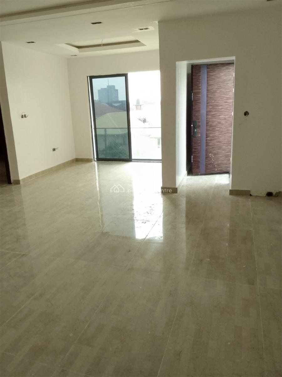 3 Numbers of Newly Built 3 Bedroom Flats, Lekki Phase 1, Lekki, Lagos, House for Rent