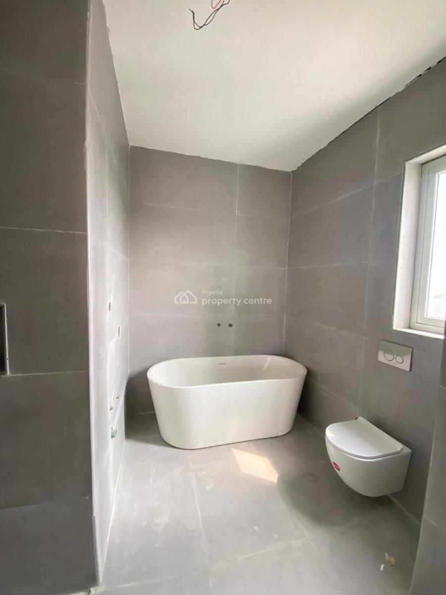 Well Crafted Serviced 3 Bedroom Apartment in a Premium Location, Lekki Phase 1, Lekki, Lagos, Block of Flats for Sale