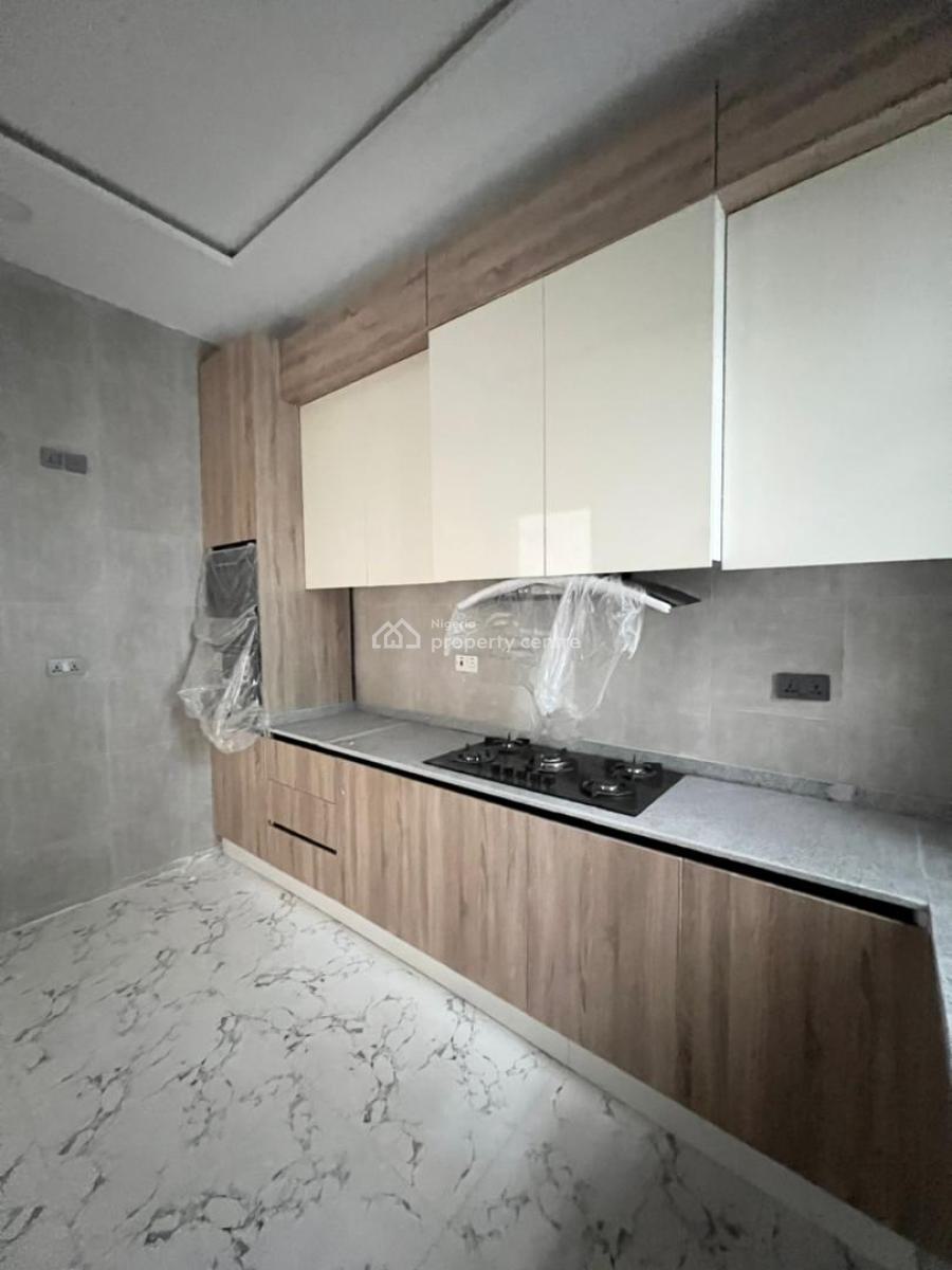 Modern 4 Bedroom Terrace Duplex with Pool, Gym in a Secure Estate, Lekki, Lagos, Terraced Duplex for Sale