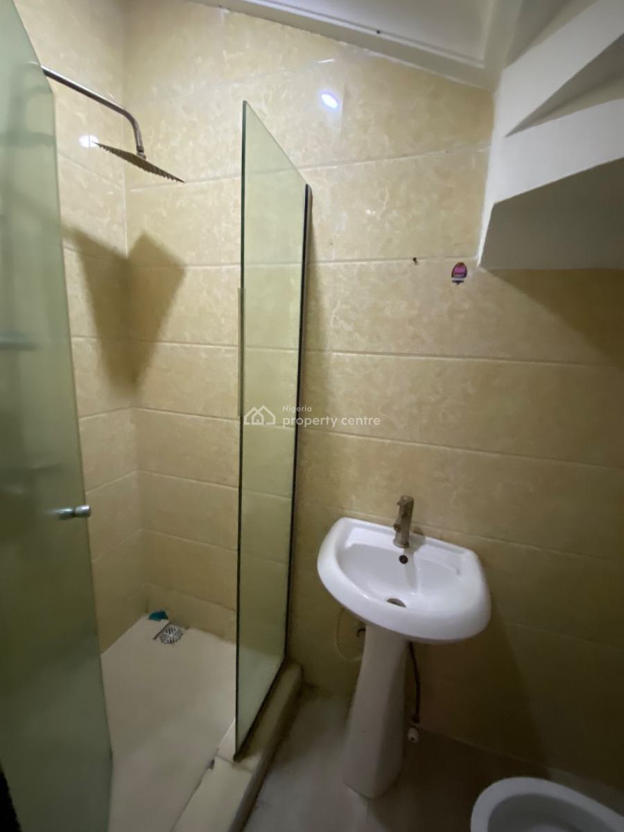 Spacious One Bedroom Mini Flat, Chevron, Lekki, Lagos, Flat / Apartment for Rent